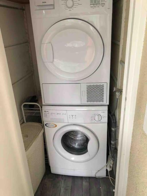 Appartement Proche Centre Ville Avec Parking Gratuit Annecy Esterno foto